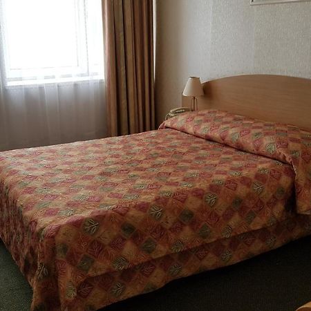 Hotel Swiatowit Лодзь Экстерьер фото